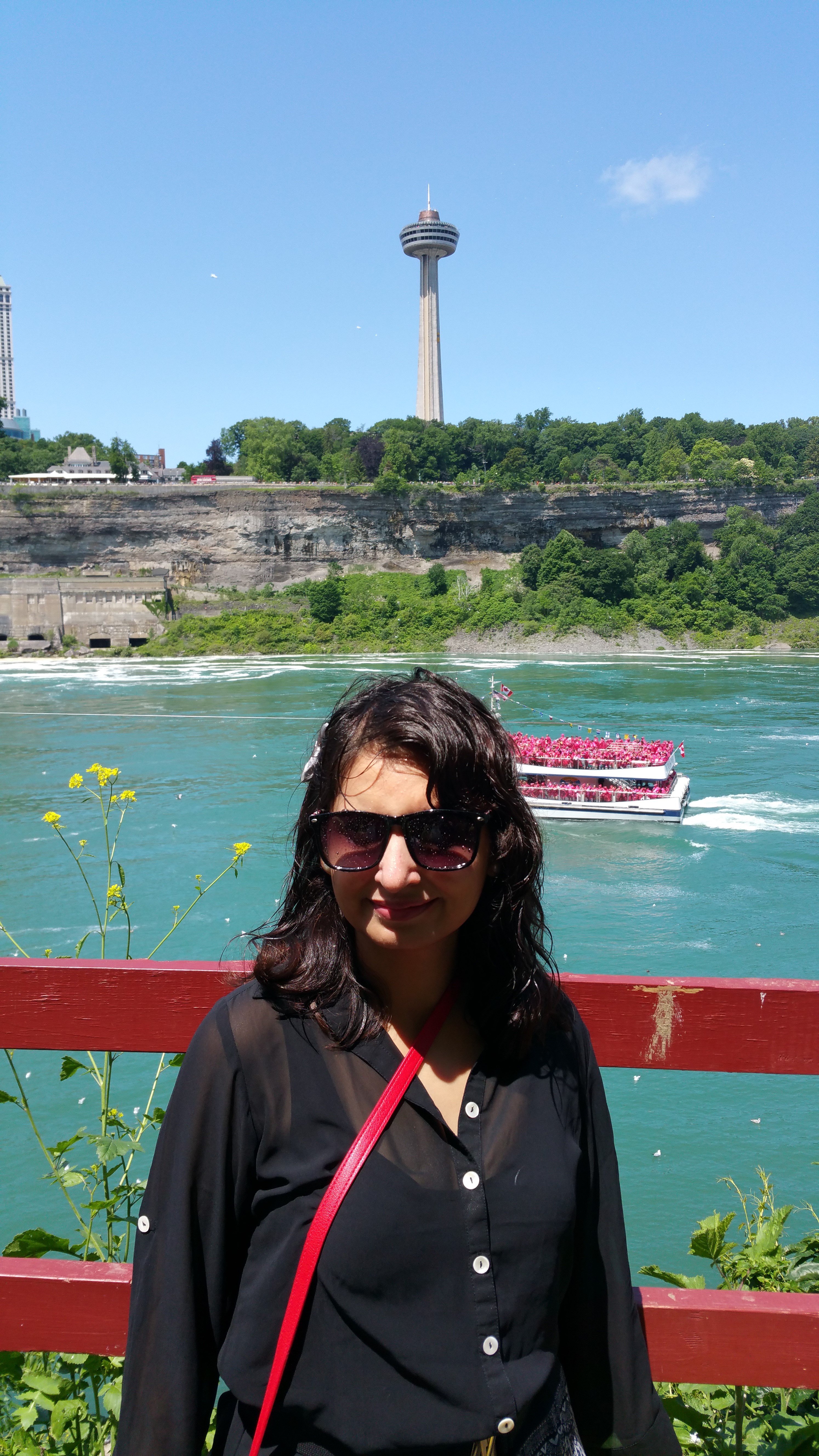 Maid of the Mist- Canadian side